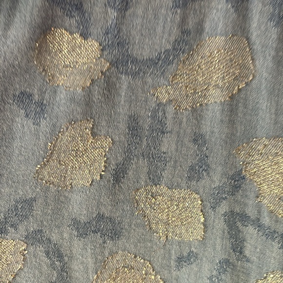 Finley blue with silver motif long sleeve cotton blouse - Picture 2 of 3